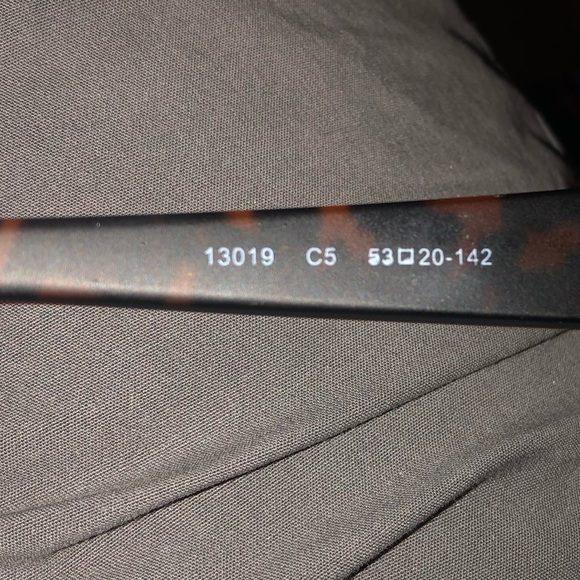 Own The Trend | Sunglasses - Picture 10 of 10